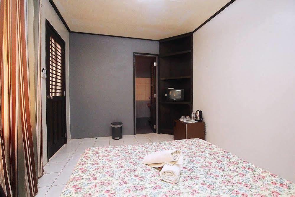 Reddoorz Premium @ Ouan'S The Farm Resort Lucena Buitenkant foto